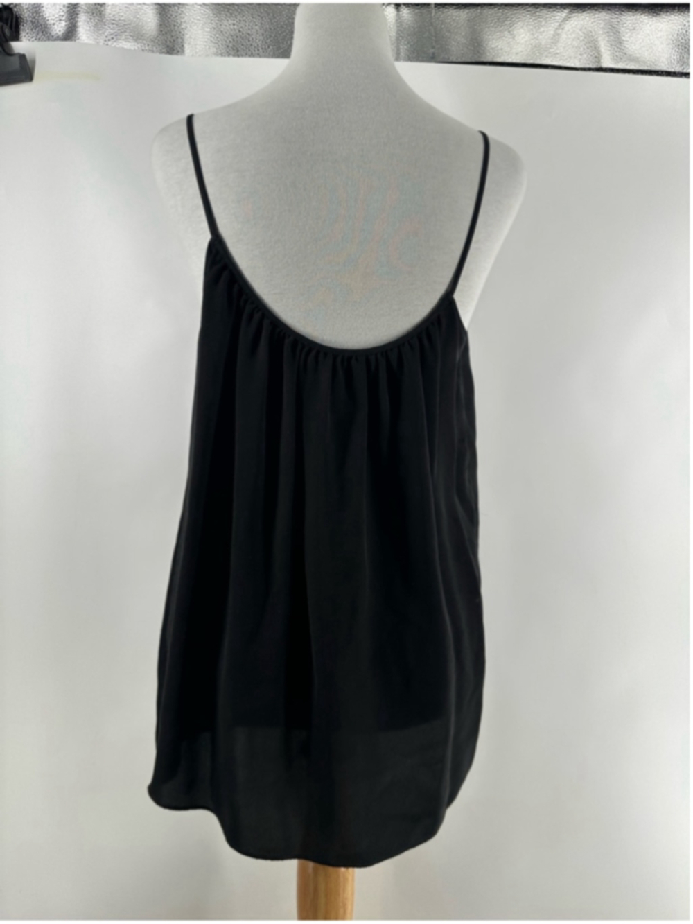 Aritzia Babaton silk tank top flowy y2k comfort elegance classic black sz sm - Picture 5 of 15